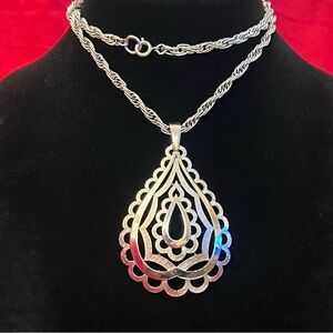 Crown Trifari Filigree Pendant Necklace